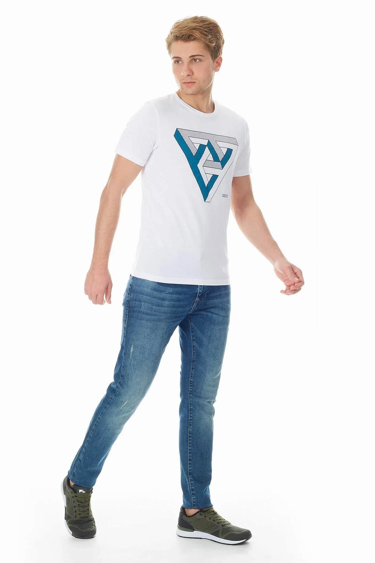 12149273Jack & Jones Jcoboost Tee Ss Crew Neck Erkek Tişört