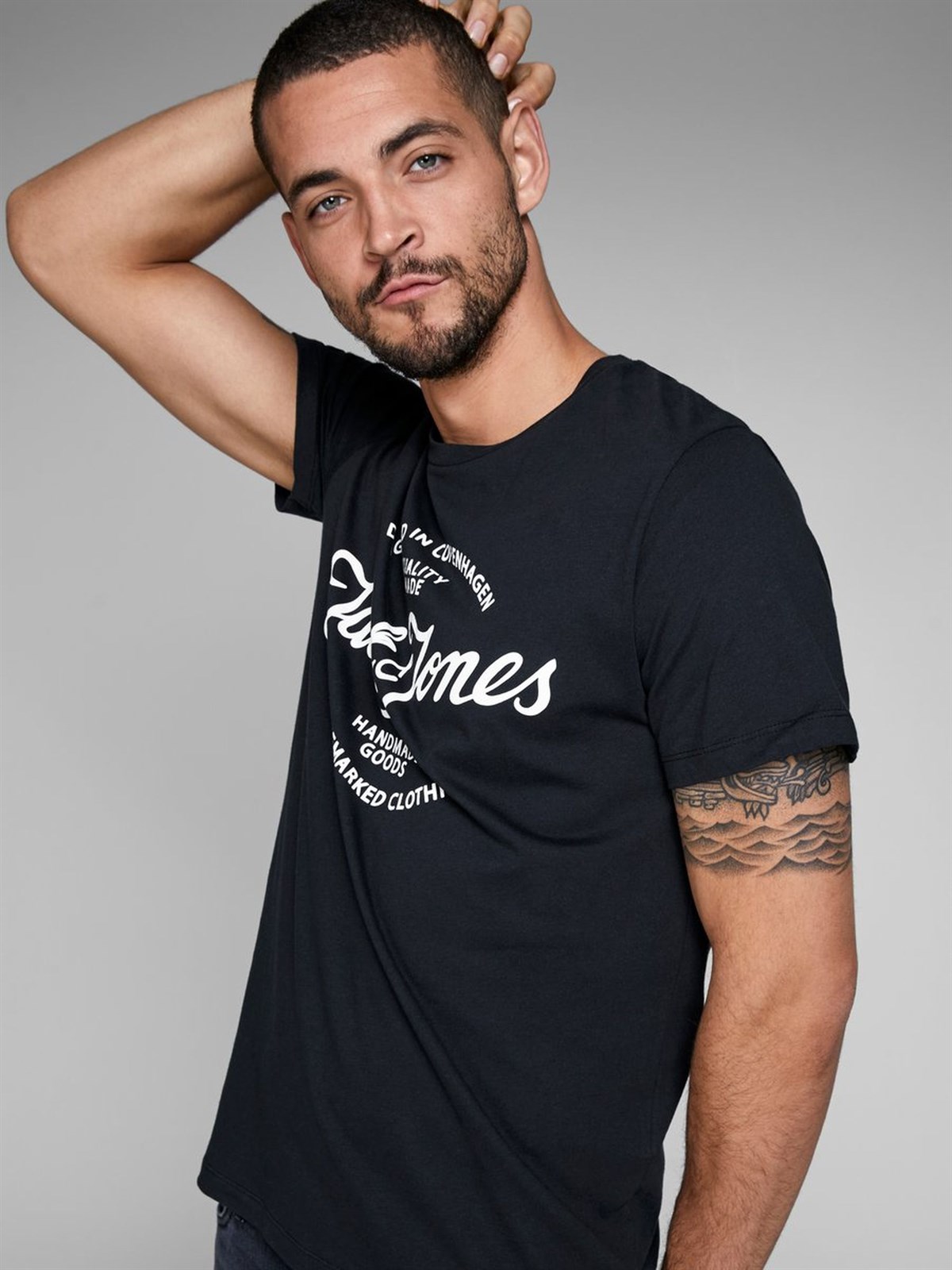 12135576NEBIMV3NEBIMV3|12135576|TapJACK & JONES JORNEWRAFFA TEE SS CREW NECK NOOS ERKEK T-SHIRT-Tap Shoe