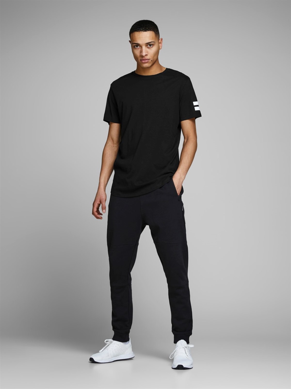 12116021Jack&Jones Jcoboro Tee SS Crew Neck Noos Erkek T-Shirt-12116021