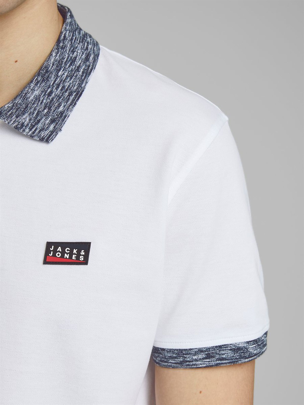 12171398Jack&Jones Jcomoose Erkek Polo Tişört