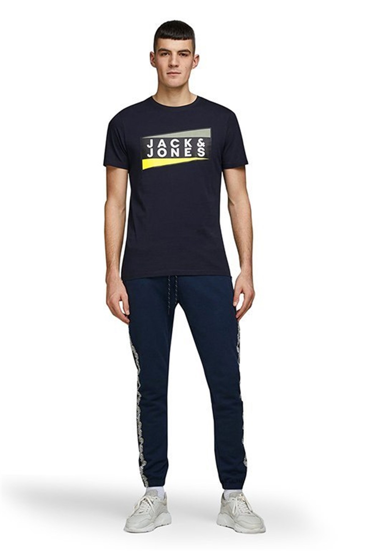 12172246Jack&Jones Jcoshaun Erkek Tişört