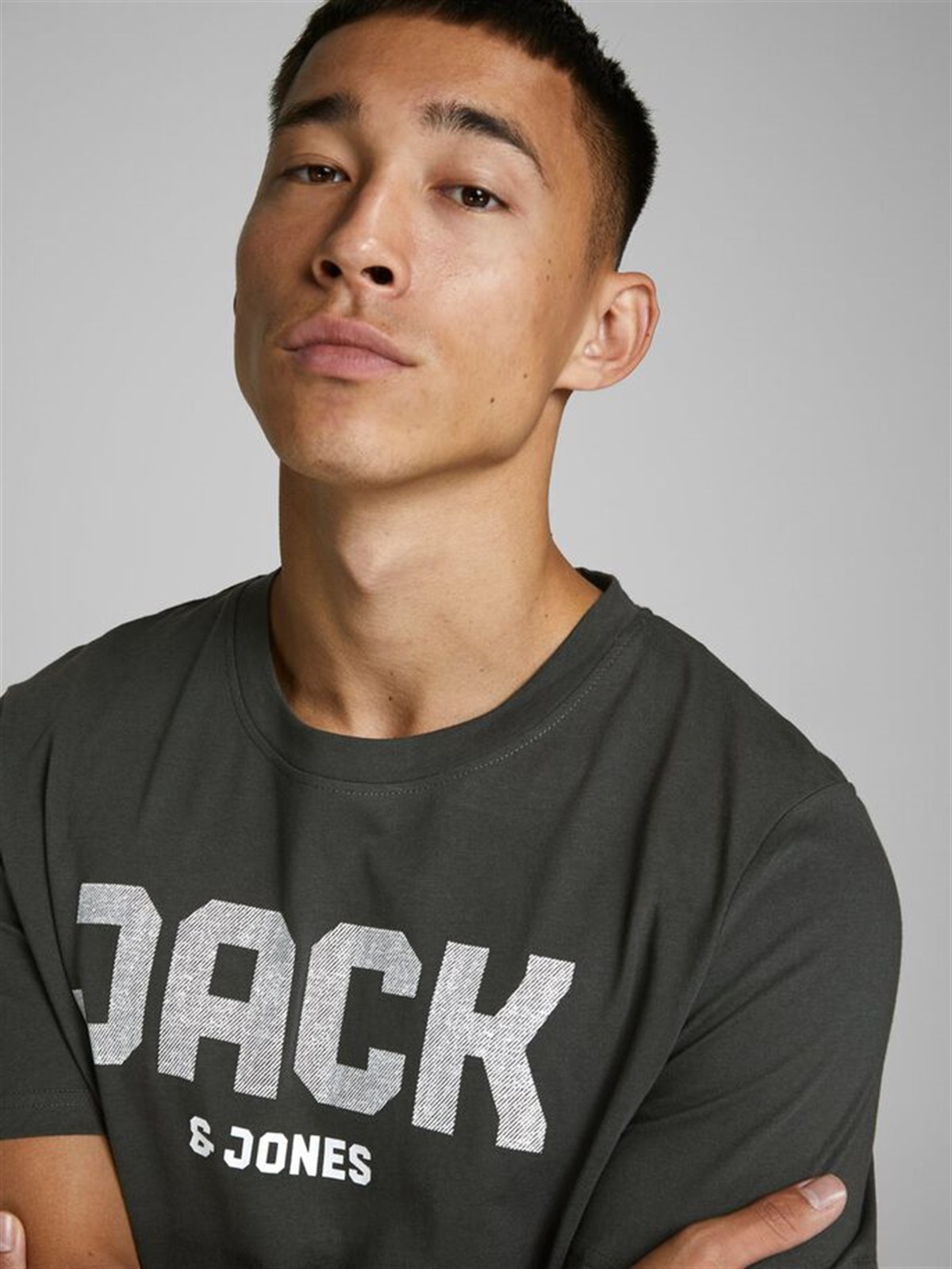 12171404Jack&Jones Jcovoice Tee SS Crew Neck Erkek T-Shirt-12171404