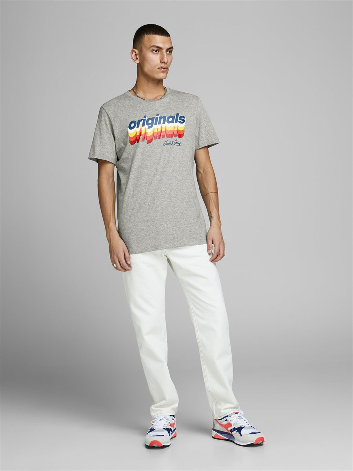 12168083NEBIMV3NEBIMV3|12168083|LGMelangeJACK&JONES JORVENTURE TEE SS CREW NECK STS ERKEK T-SHIRT - 12168083-Light Grey Melange