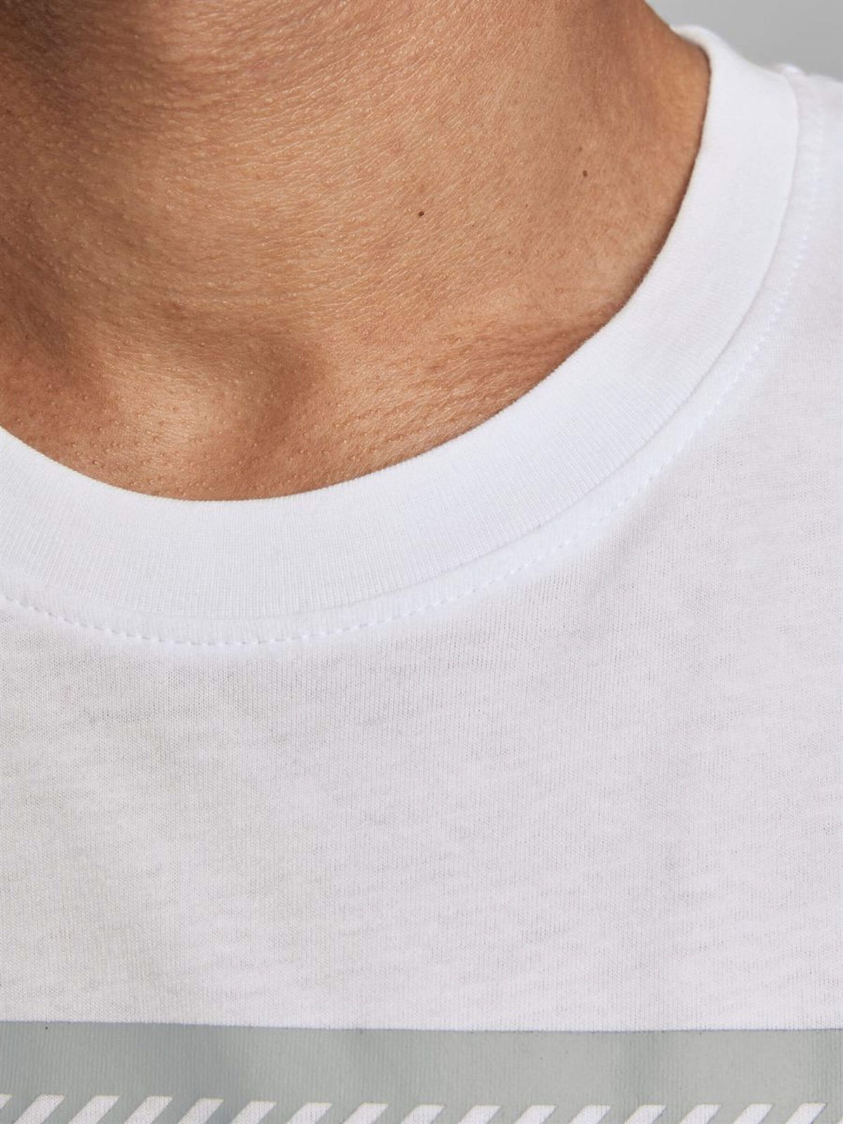 12185035Jack & Jones Jcoshawn Erkek T-Shirt 12185035