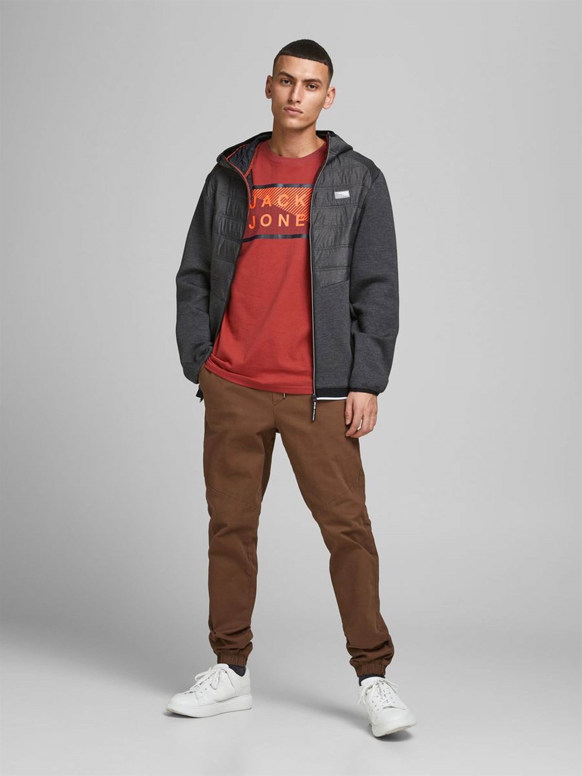 12185035Jack & Jones Jcoshawn Erkek T-Shirt 12185035
