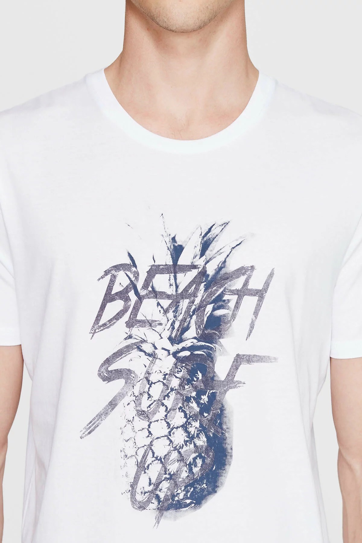 064778-620MAVİ ANANAS BASKILI TİŞÖRT beyaz
