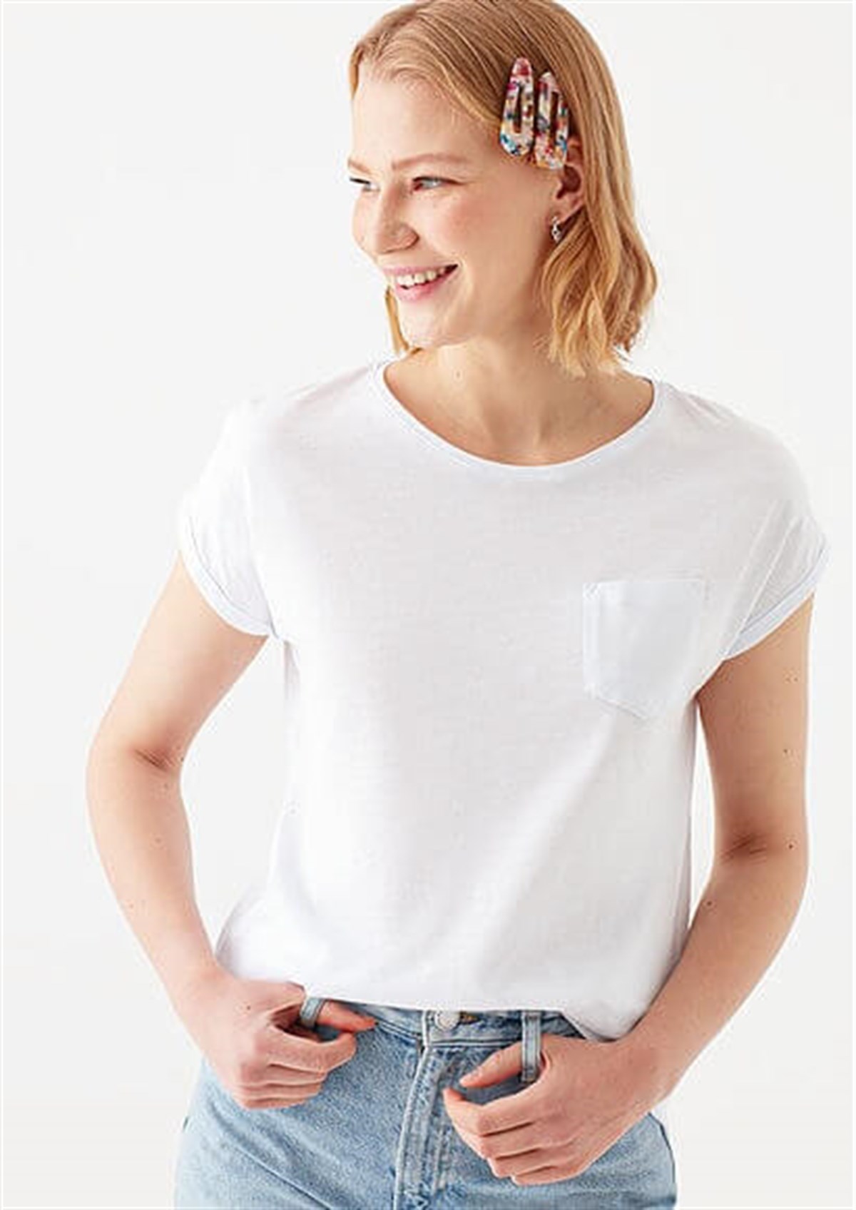 165846-21649Mavi Basic Kısa Kol T-Shirt Beyaz Kadın T-Shirt