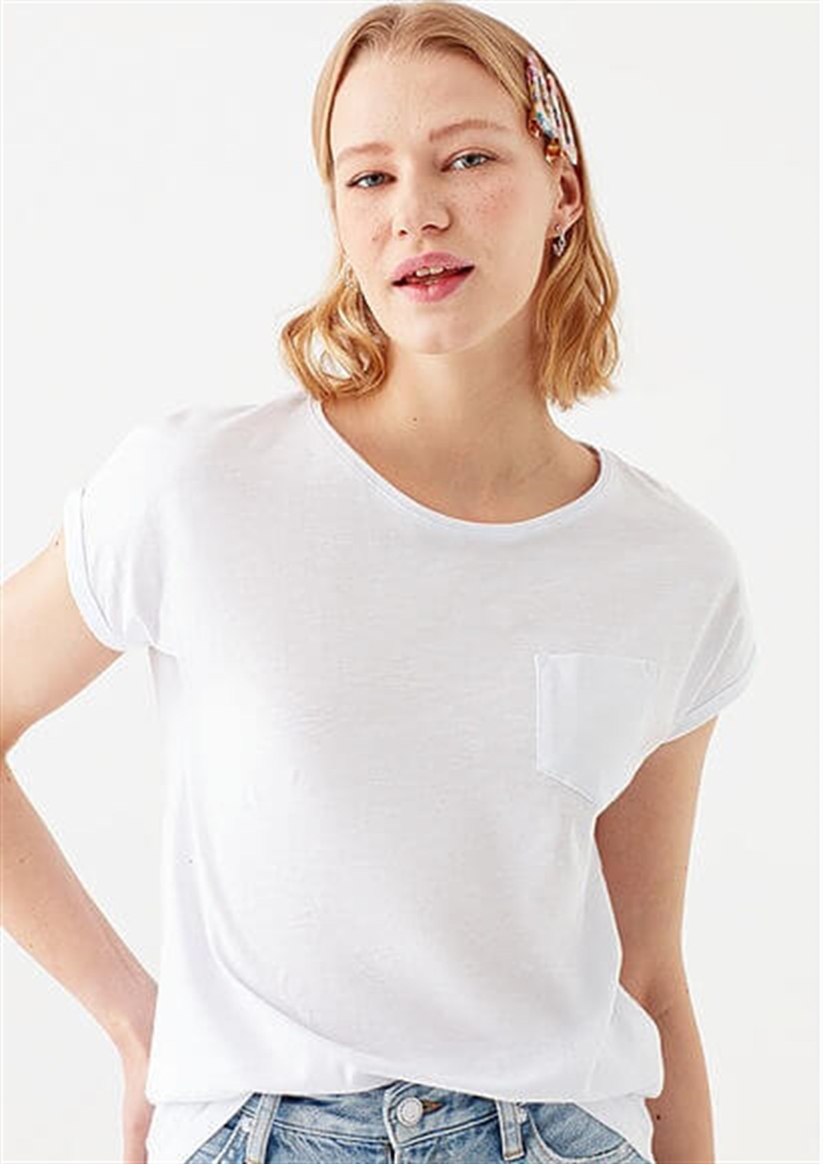 165846-21649Mavi Basic Kısa Kol T-Shirt Beyaz Kadın T-Shirt