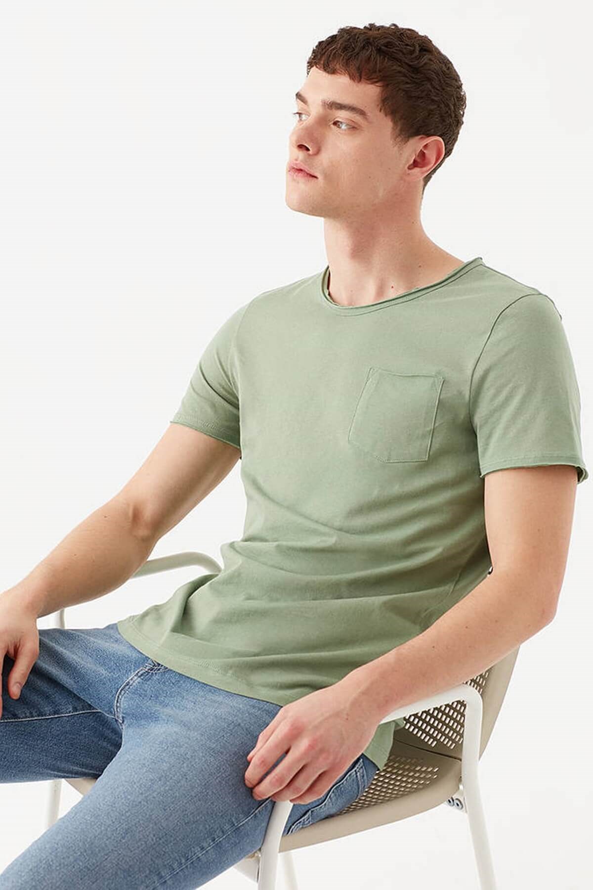 062772-33406Mavi Basic T-Shirt Soluk Yeşil Erkek T-Shirt