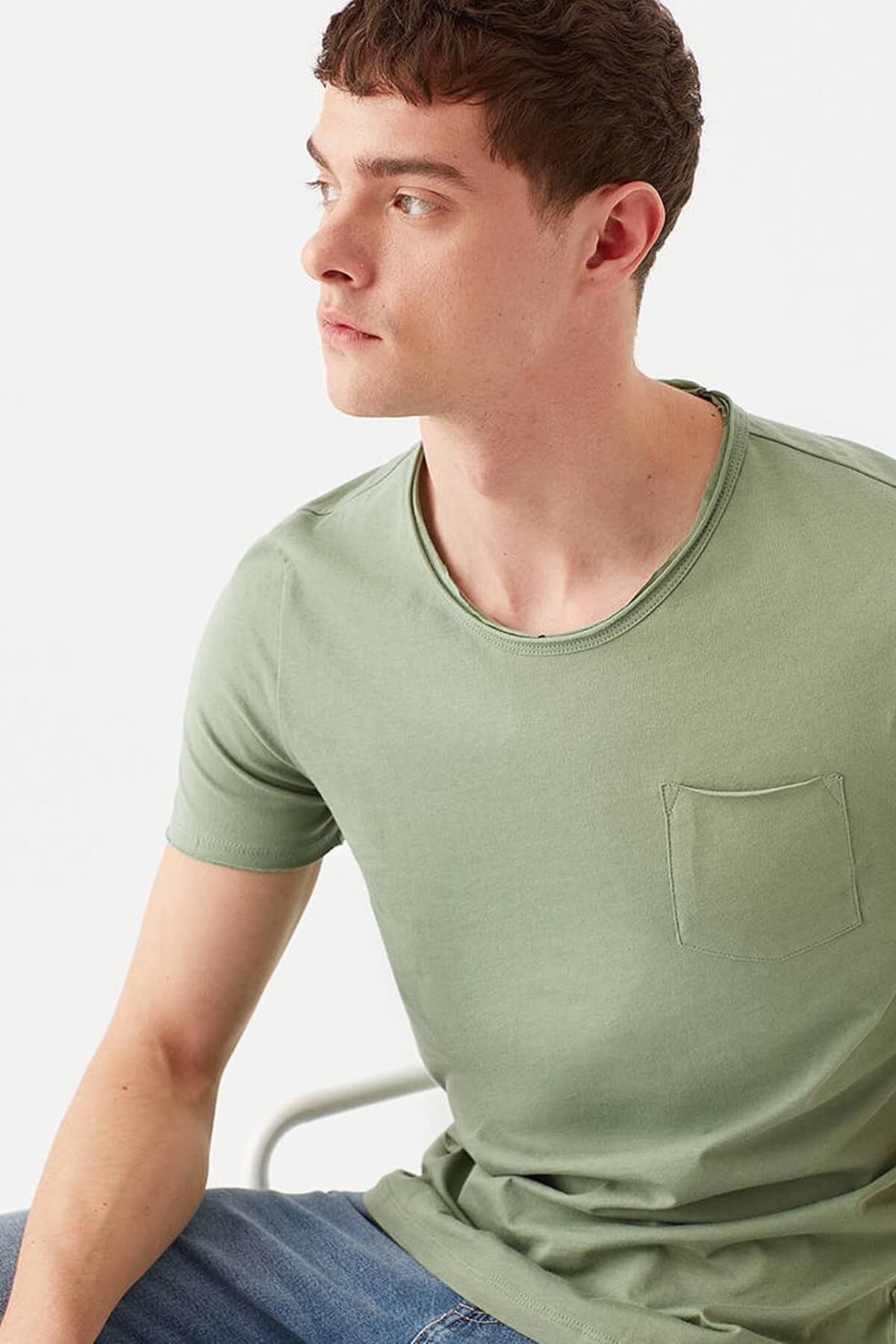 062772-33406Mavi Basic T-Shirt Soluk Yeşil Erkek T-Shirt