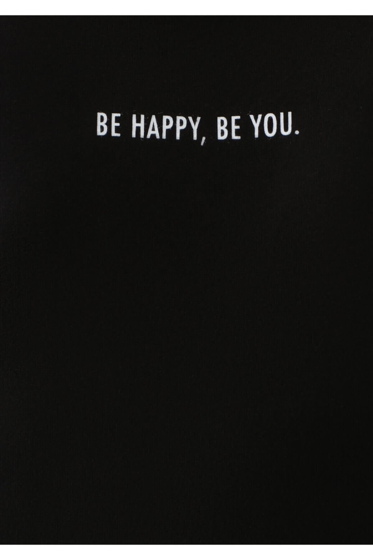 1600561-900Mavi Be Happy Baskılı  Siyah Kadın T-Shirt