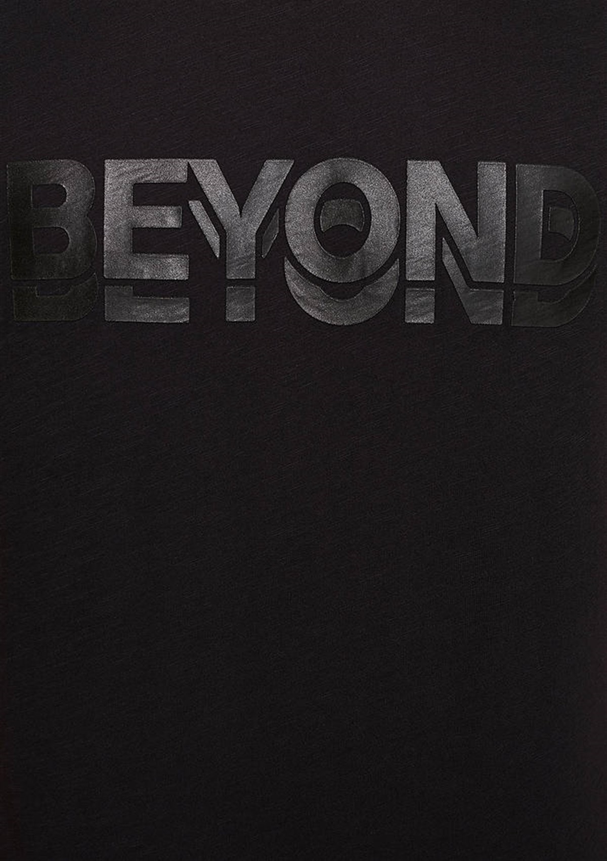 065360-900MAVİ BEYOND BASKILI TİŞÖRT siyah