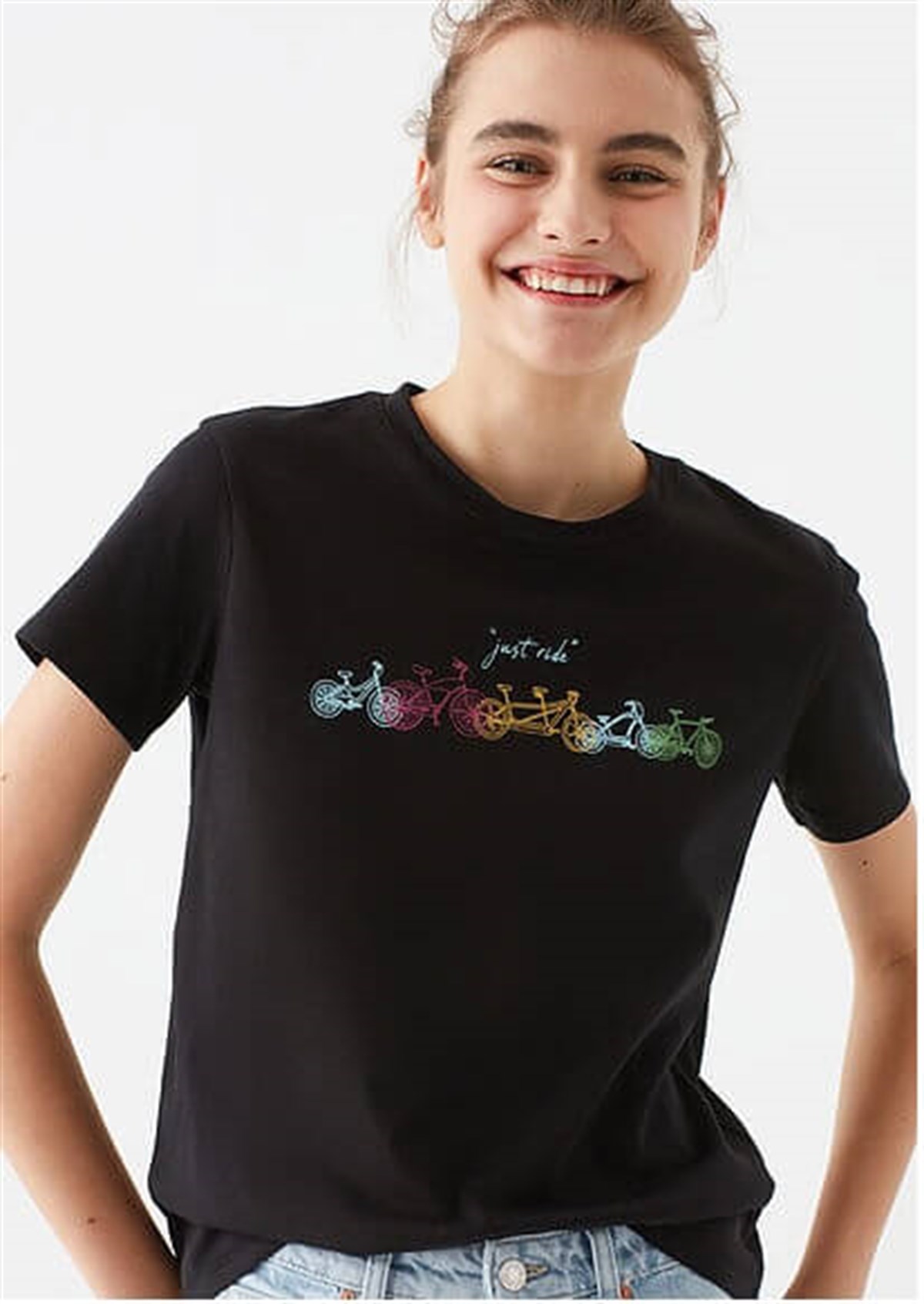1600559-900Mavi Bisiklet Baskılı  Siyah Kadın T-Shirt