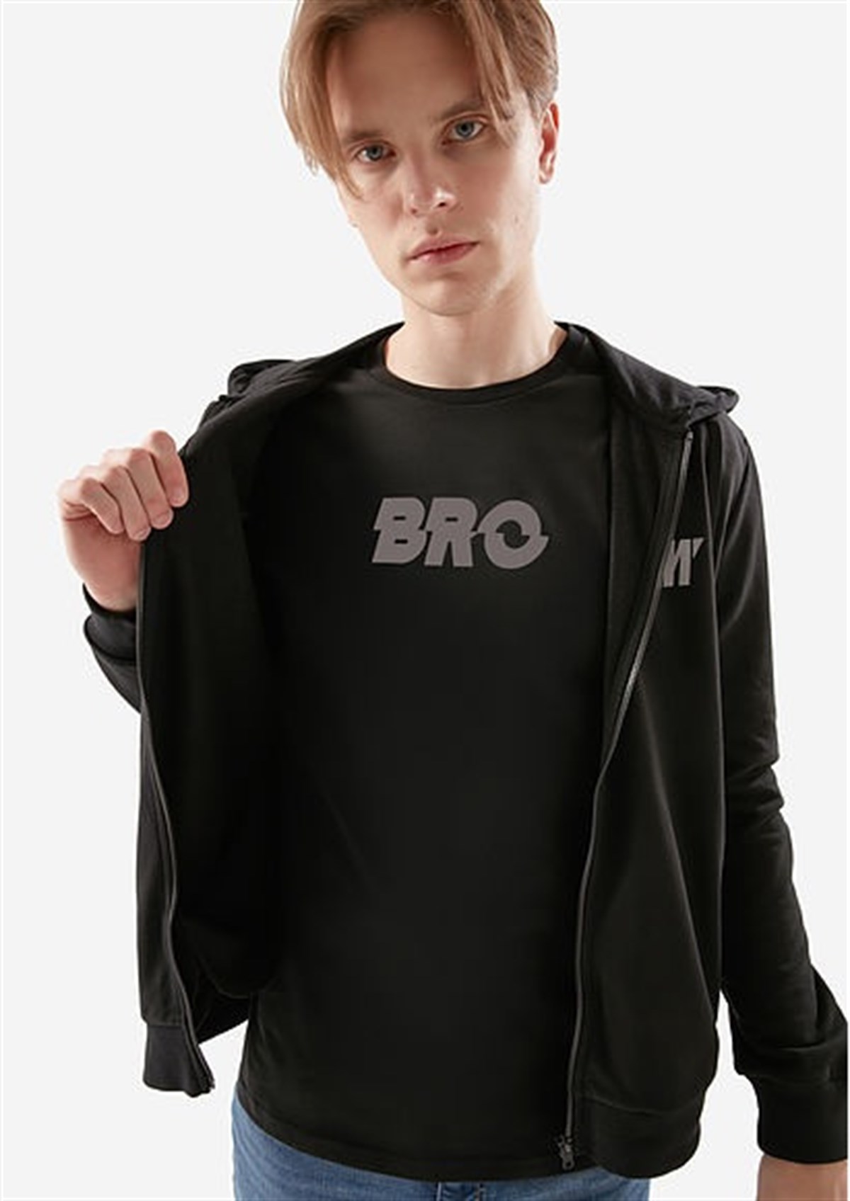 066443-900Mavi Bro Baskılı Siyah Erkek Tişört