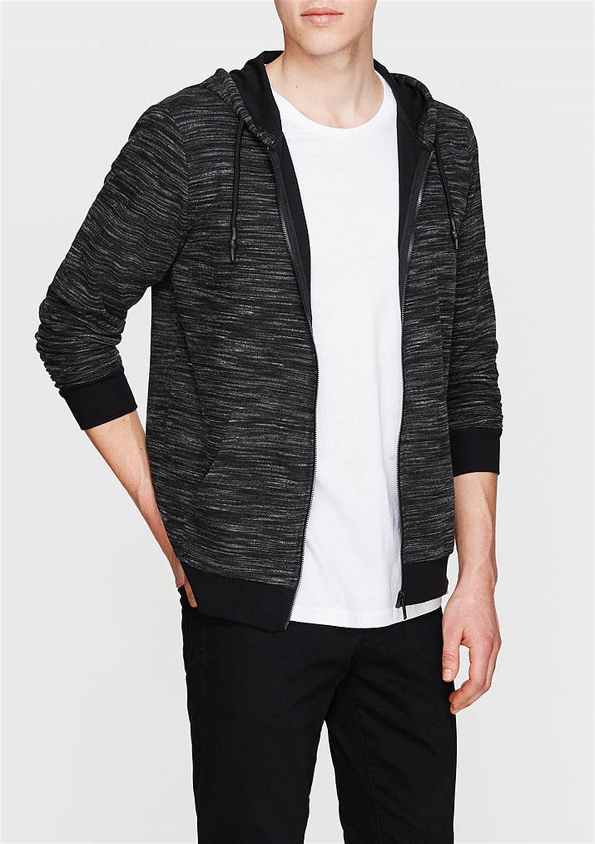 065327-900Mavi Fermuarlı Sweatshirt Siyah