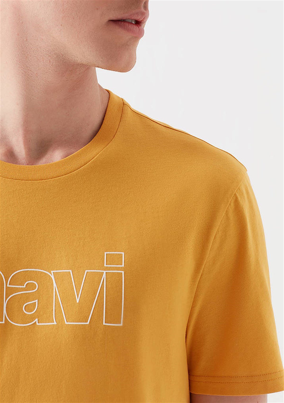 065781-31347Mavi Logo Tişört Mineral Sarı