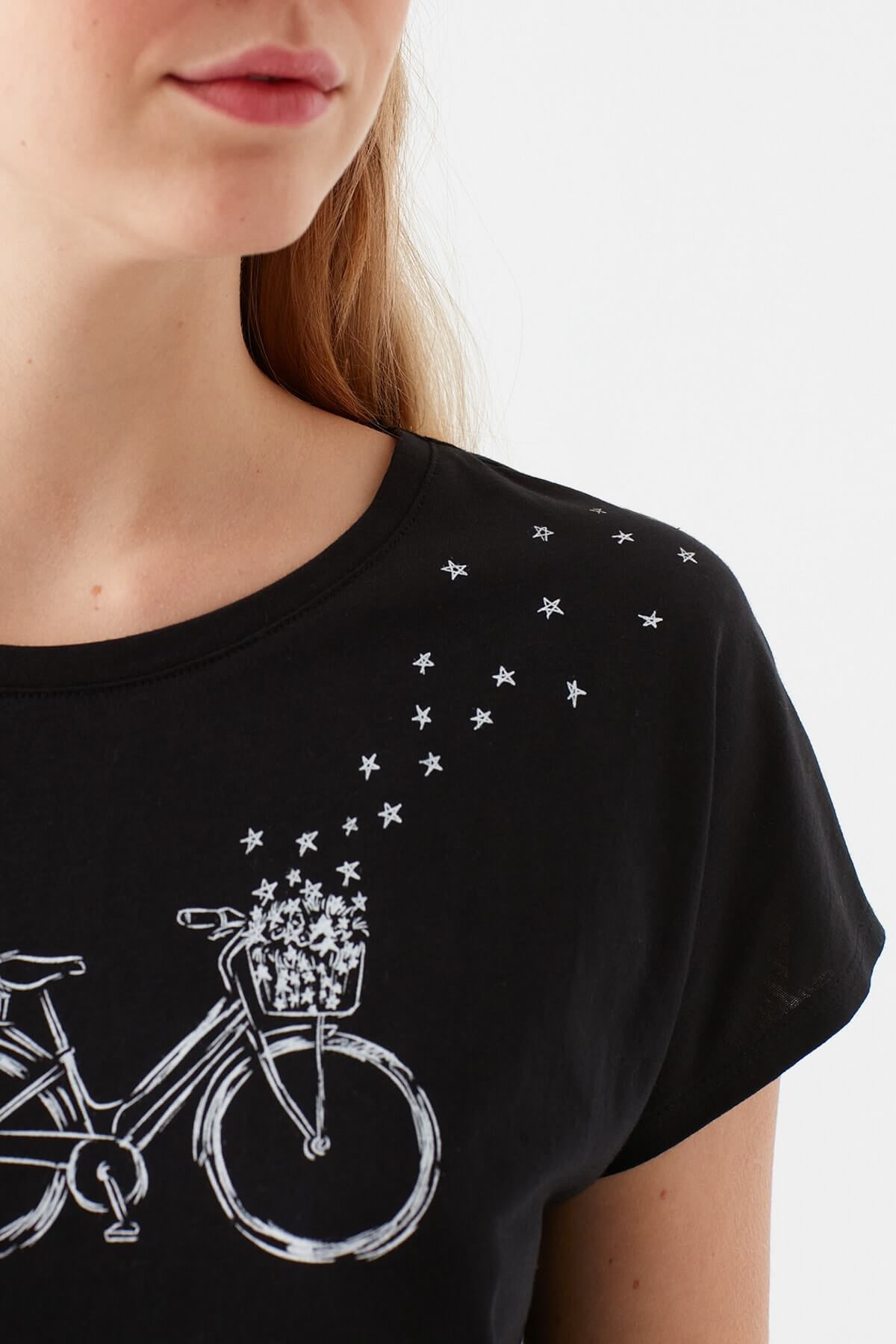 1600560-900Mavi Loud Baskılı  Siyah Kadın T-Shirt