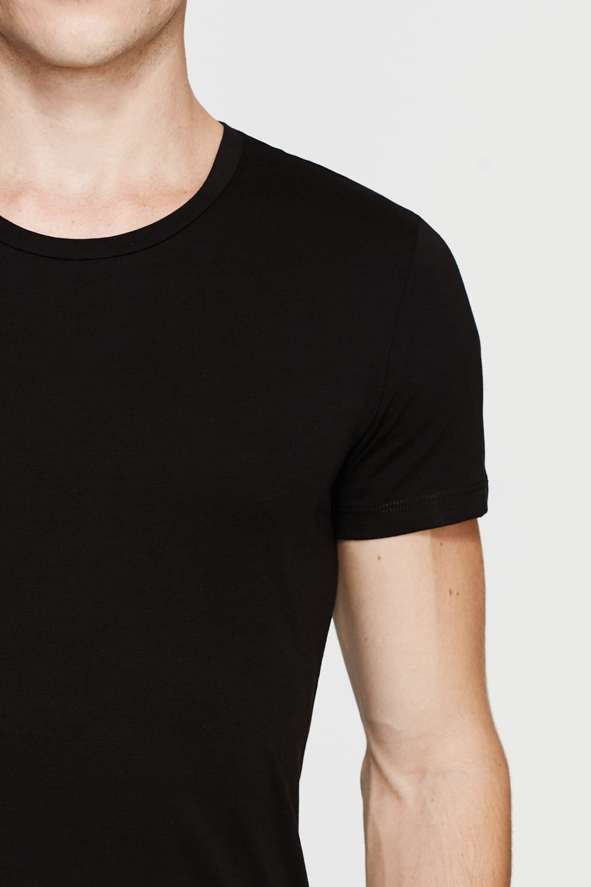 061747-900NEBIMV3NEBIMV3|061747-900|R000MAVİ STRETCH T-SHIRT SIYAH-STD