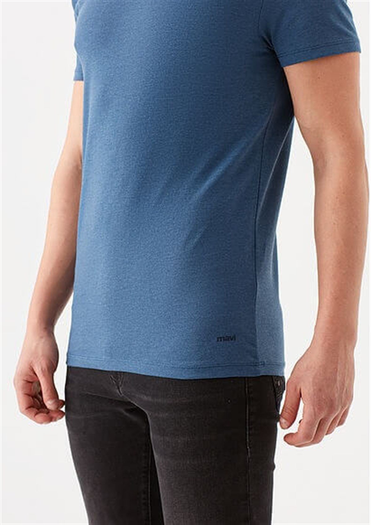 061748-18790Mavi Stretch V Yaka  İndigo Erkek Tişört