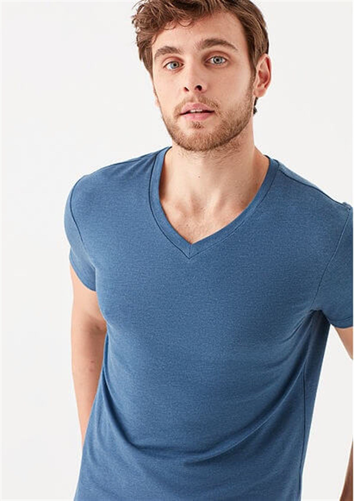 061748-18790Mavi Stretch V Yaka  İndigo Erkek Tişört