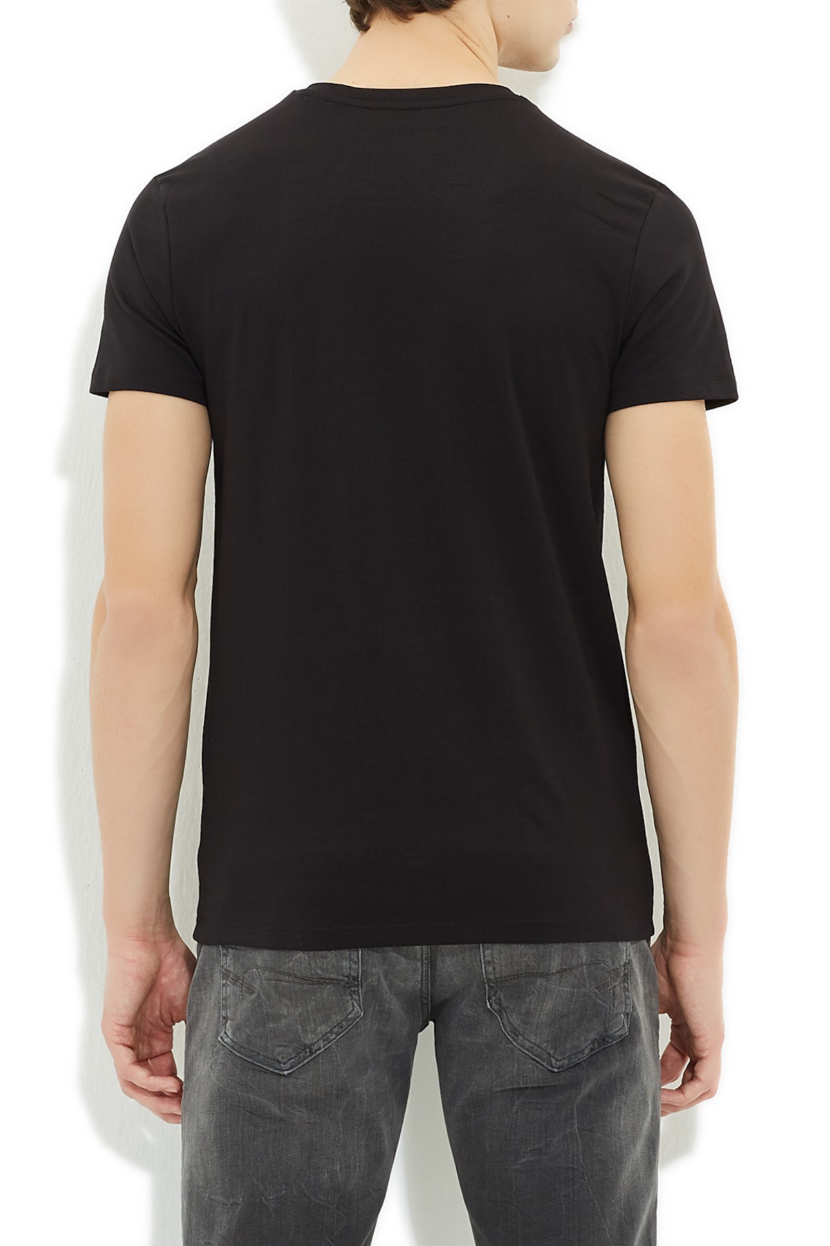 061748-900NEBIMV3NEBIMV3|061748-900|R000MAVİ STRETCH V YAKA T-SHIRT SIYAH-STD