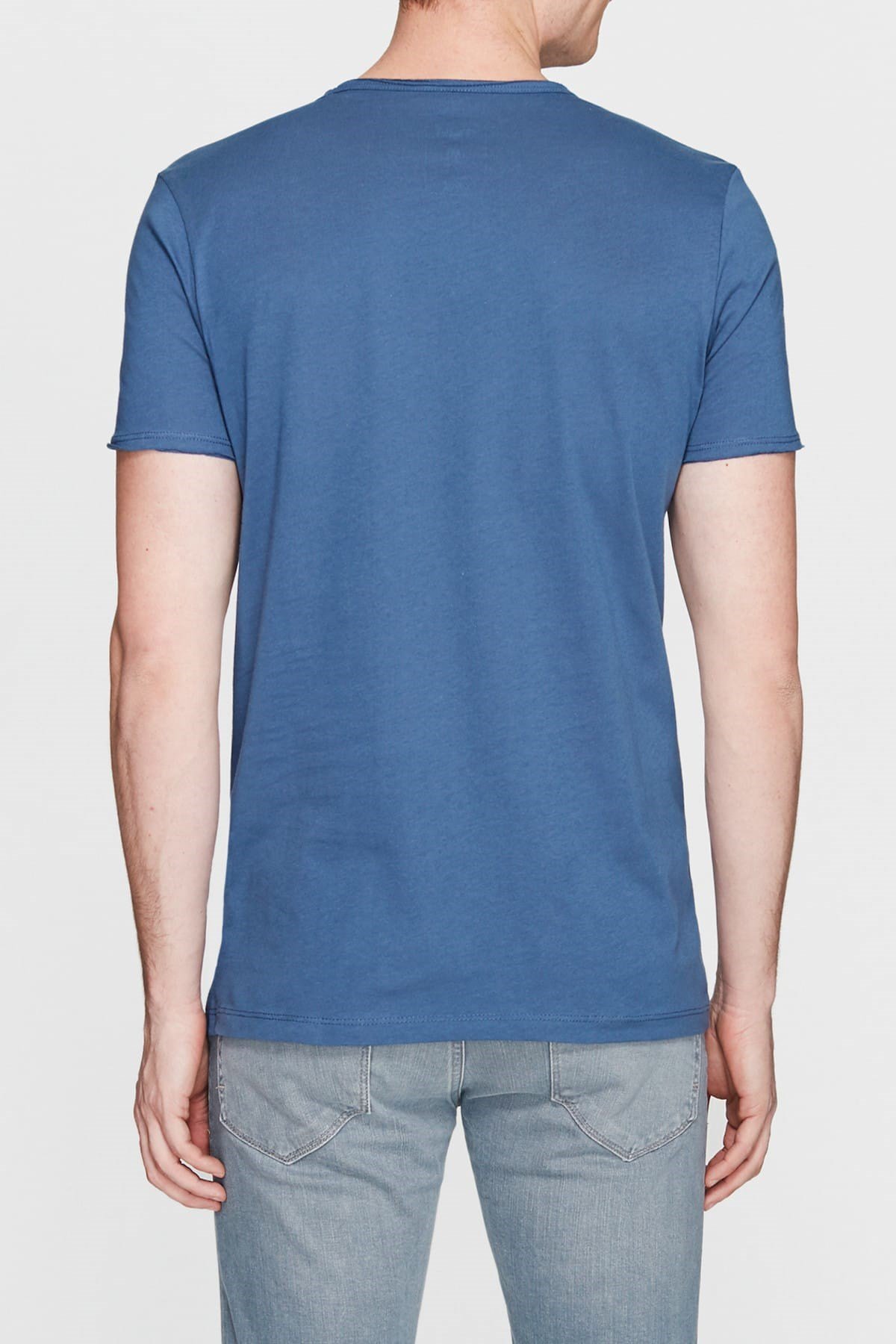 062773-28453NEBIMV3NEBIMV3|062773-28453|R000MAVİ V YAKA TİŞÖRT koyu denim-STD