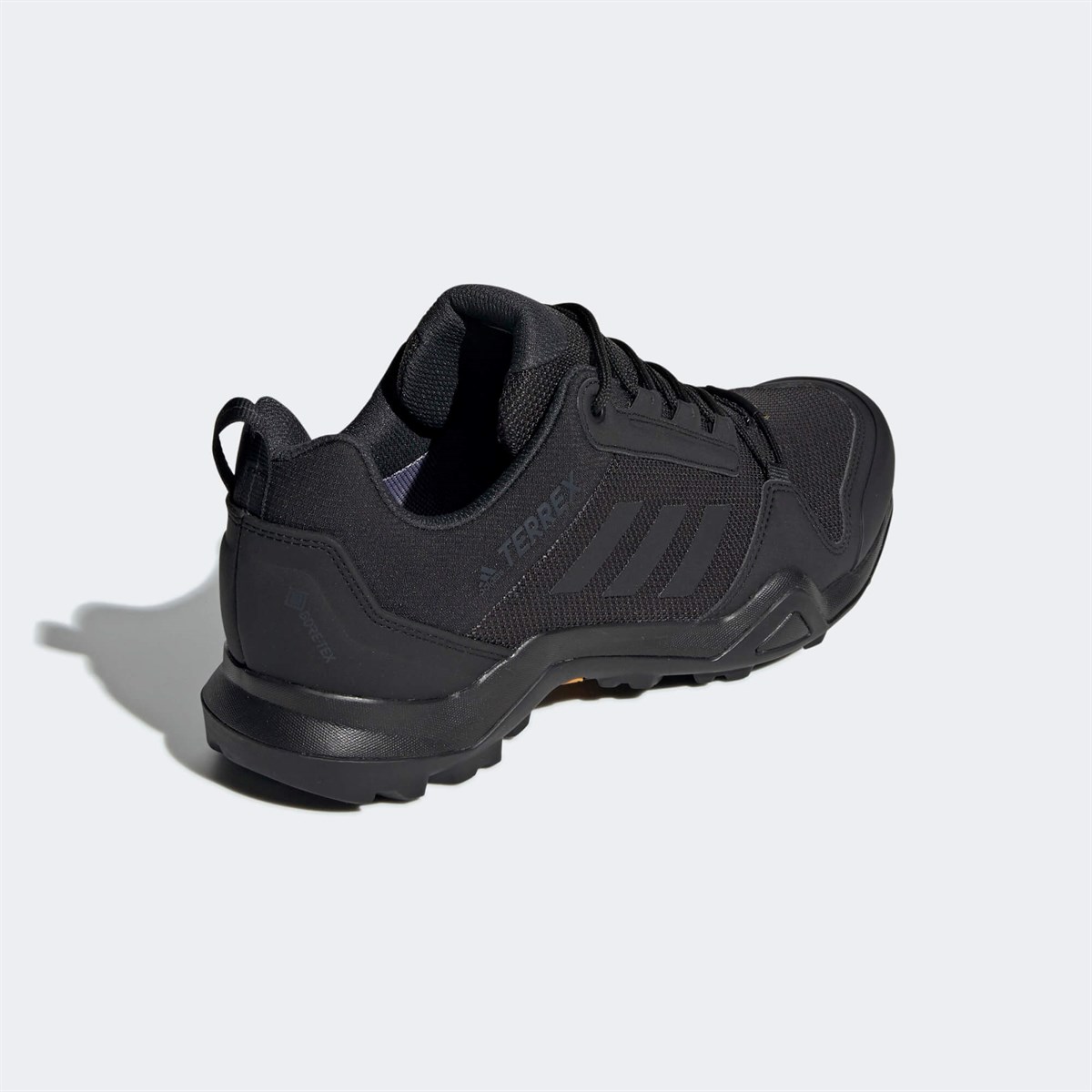 BC0516Adidas Terrex Ax3 Gore-tex Yürüyüş Ayakkabısı