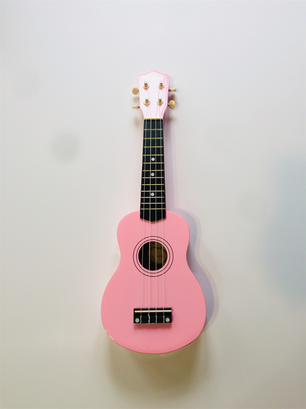 Victor Soprano Pembe Renk Ukulele
