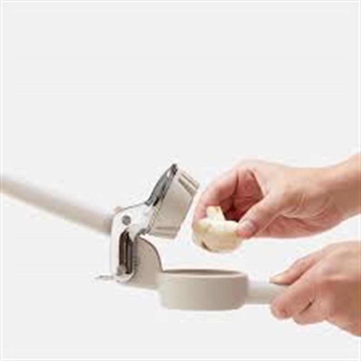 Chef'n FreshForce El Tipi Dilimleyici