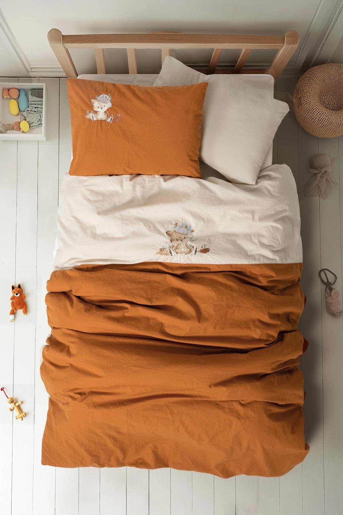 Cotton Box Cuddly Nakışlı Bebek Nevresim Takımı Clever Bej