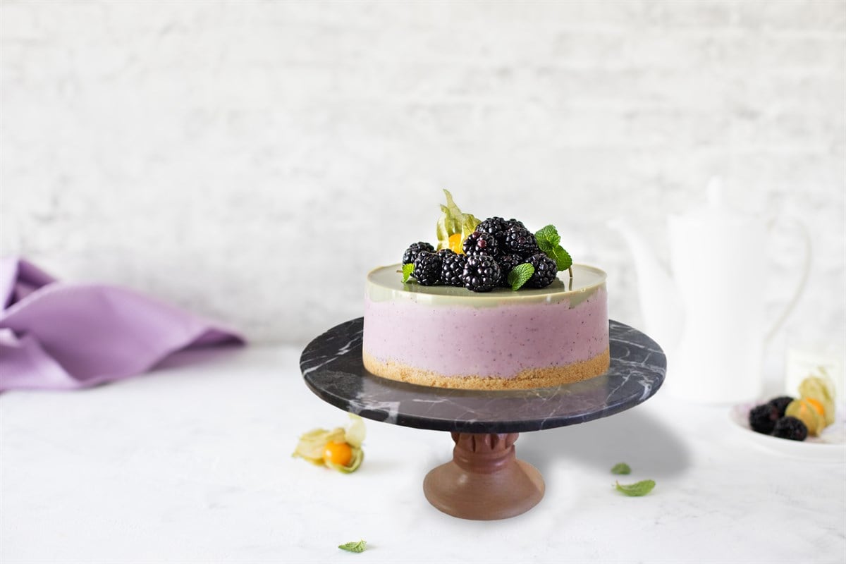 Evdek Siyah Mermer Kek Standı