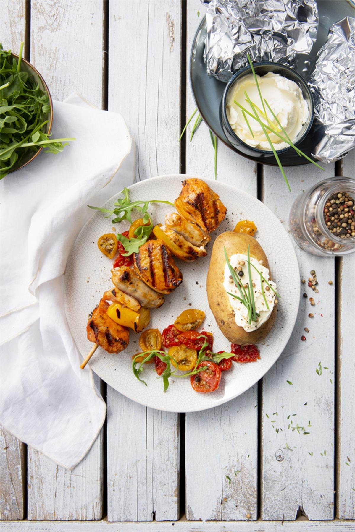 Fritel Ayaklı Elektrik Barbekü 2200 W