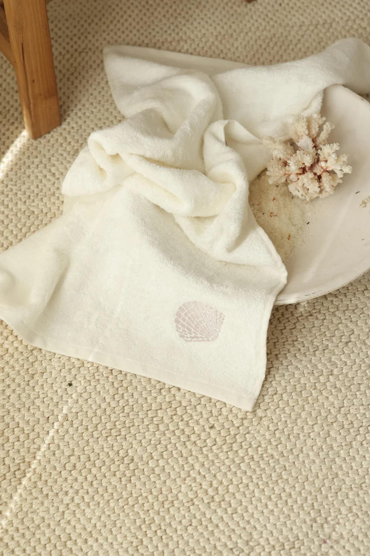 İrya Sedef Bambu Havlu Ekru 50x90 Cm