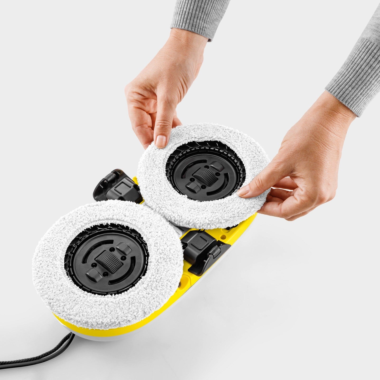 Kärcher RCW 2 Cam Temizleme Robotu - 12692100