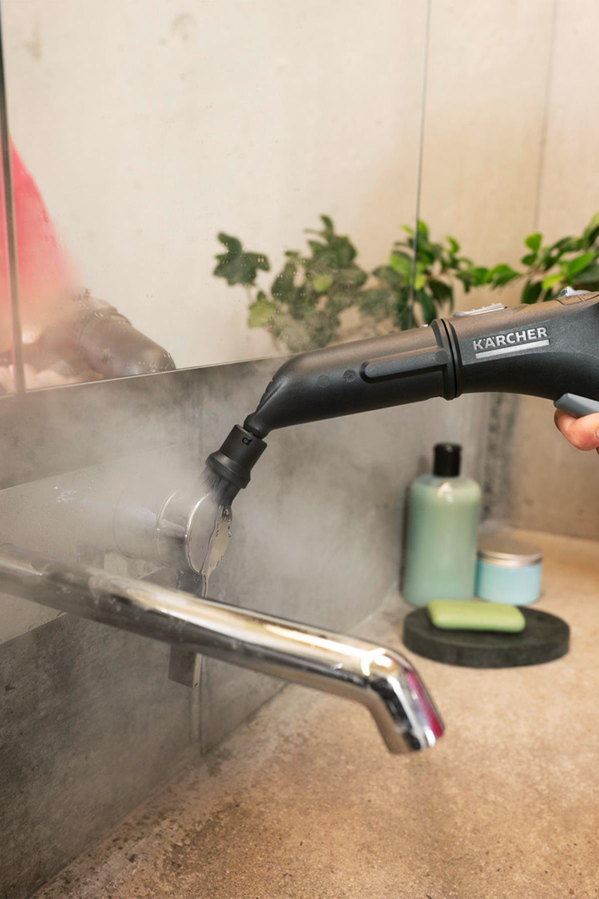 Karcher SC 4 Deluxe Buharlı Temizlik Makinesi