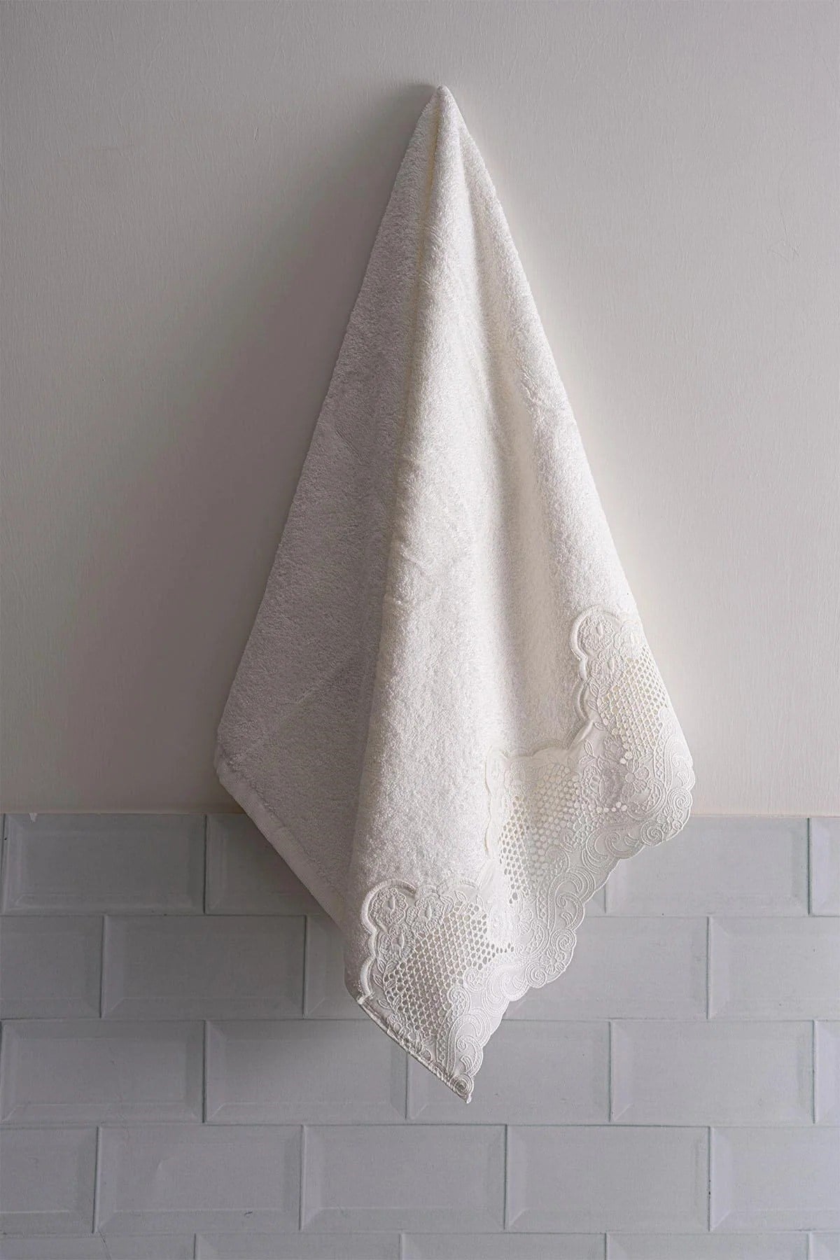 Royal Nazik İris Banyo Havlu Krem 90x150 Cm - NN-000000144190150KREM