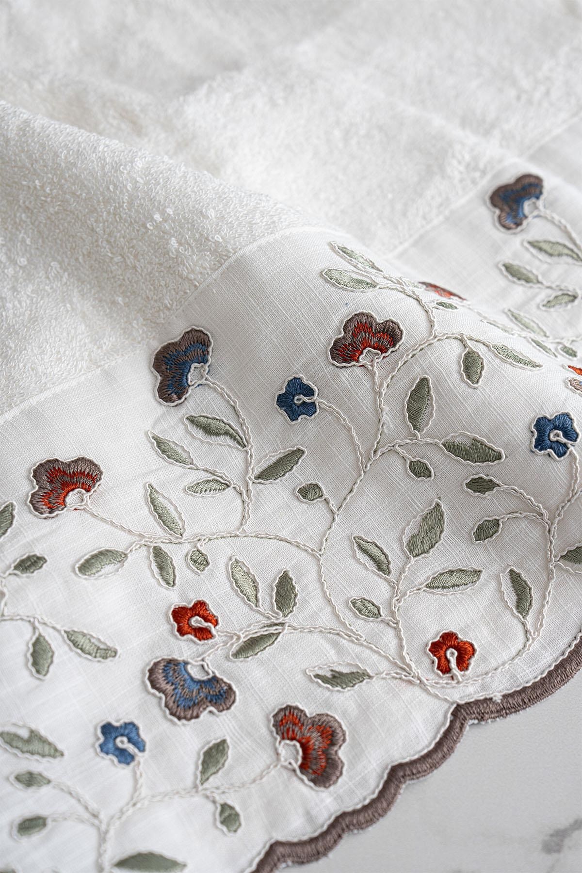 Royal Nazik Livano Banyo Havlu Krem 90x150 Cm - NH-000000094190150KREM