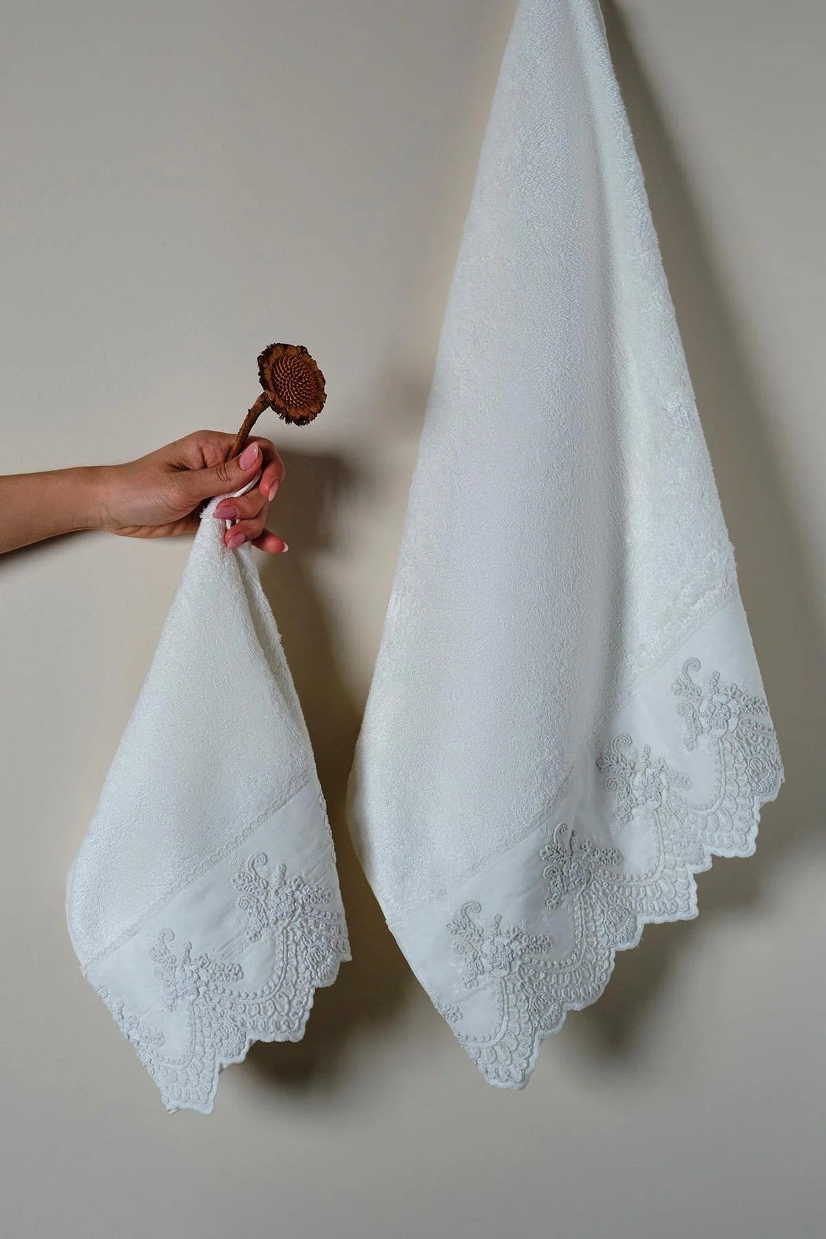 Royal Nazik Tual Banyo Havlu Krem 90x150 Cm - NH-000000015790150KREM