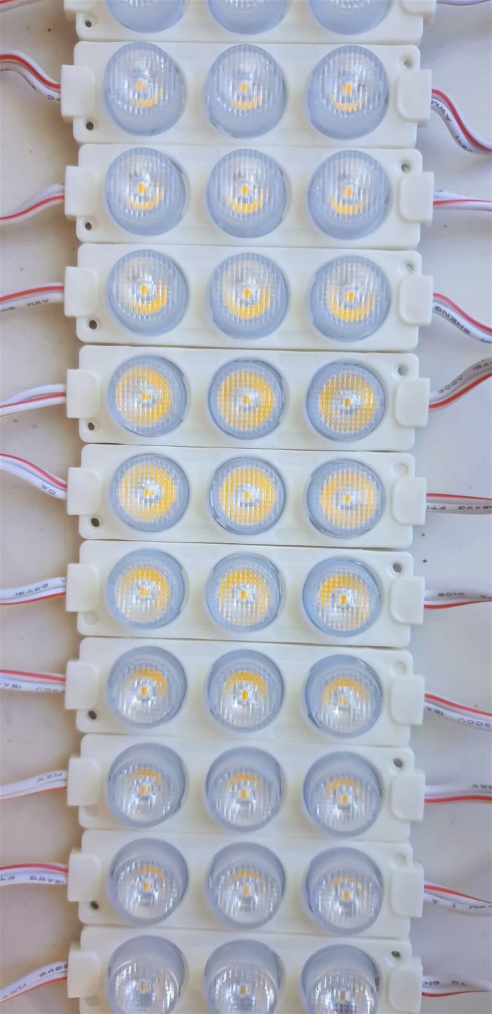 100L� PAKET G�NI�I�I DAR A�ILI 3L� MOD�L LED ALS-171G