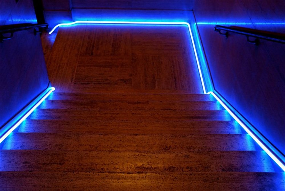 NEON LED MAV� 8X16 MM