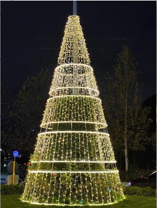 YILBAŞI LED DEKOR - LED IŞIKLI KULE AĞAÇ ( 350 CM YÜKSEKLİK ) - HAZIR DEKOR KOLAY KURULUM