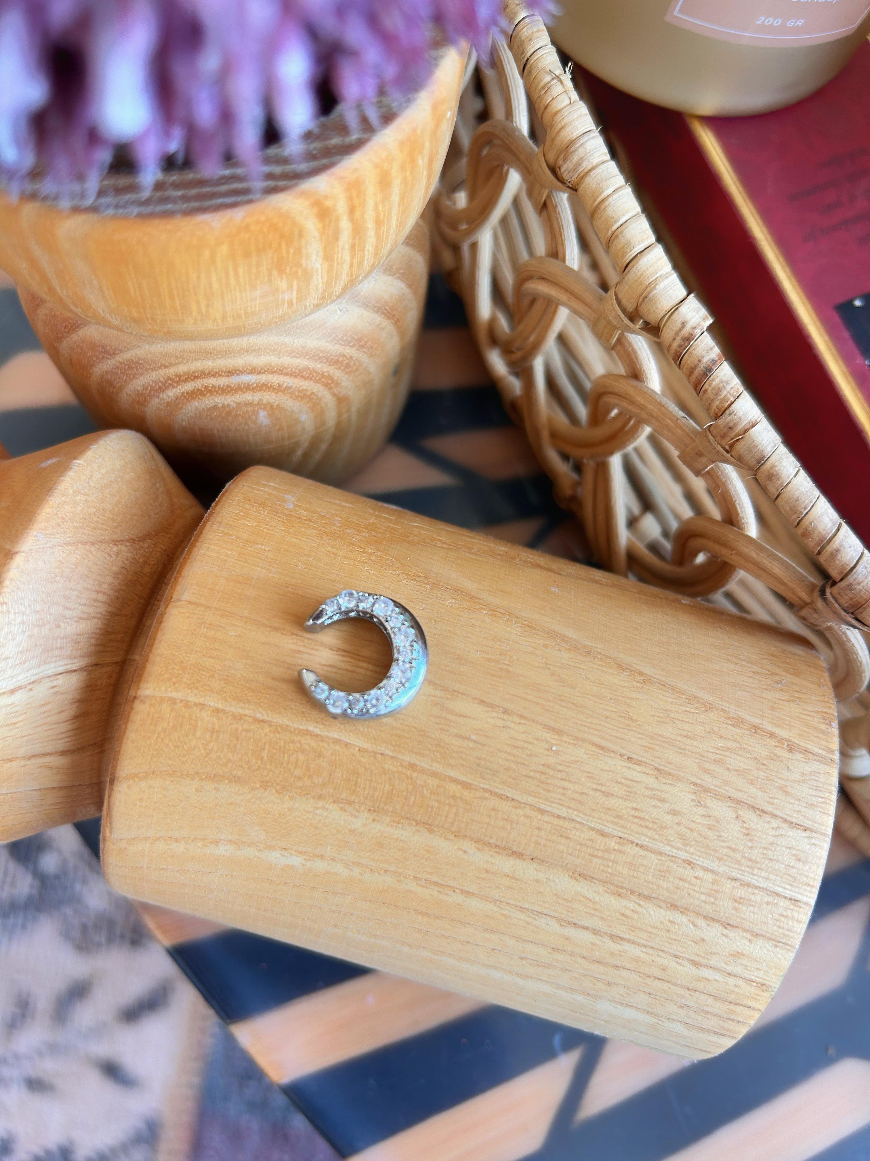 Bujiteri küpeLa MervEARCUFF GÜMÜŞ KÜPEEARCUFF GÜMÜŞ KÜPE