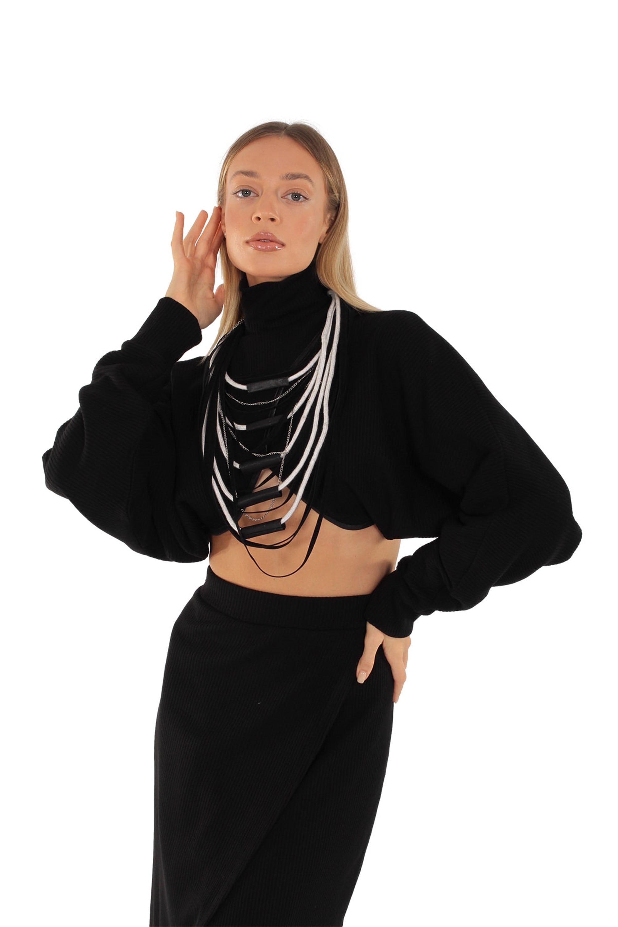 Kadın SİYAH Örme Kumaş Deri Biyeli Bolero BLUZ - askingoksu.com