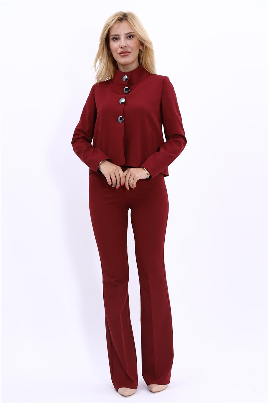 Boydan Düğmeli Mini Ceket & İspanyol  Paça Pantolon Takım-Bordo Önder Özsoy 1010530 Boydan Düğmeli Mini Ceket & İspanyol  Paça Pantolon Takım