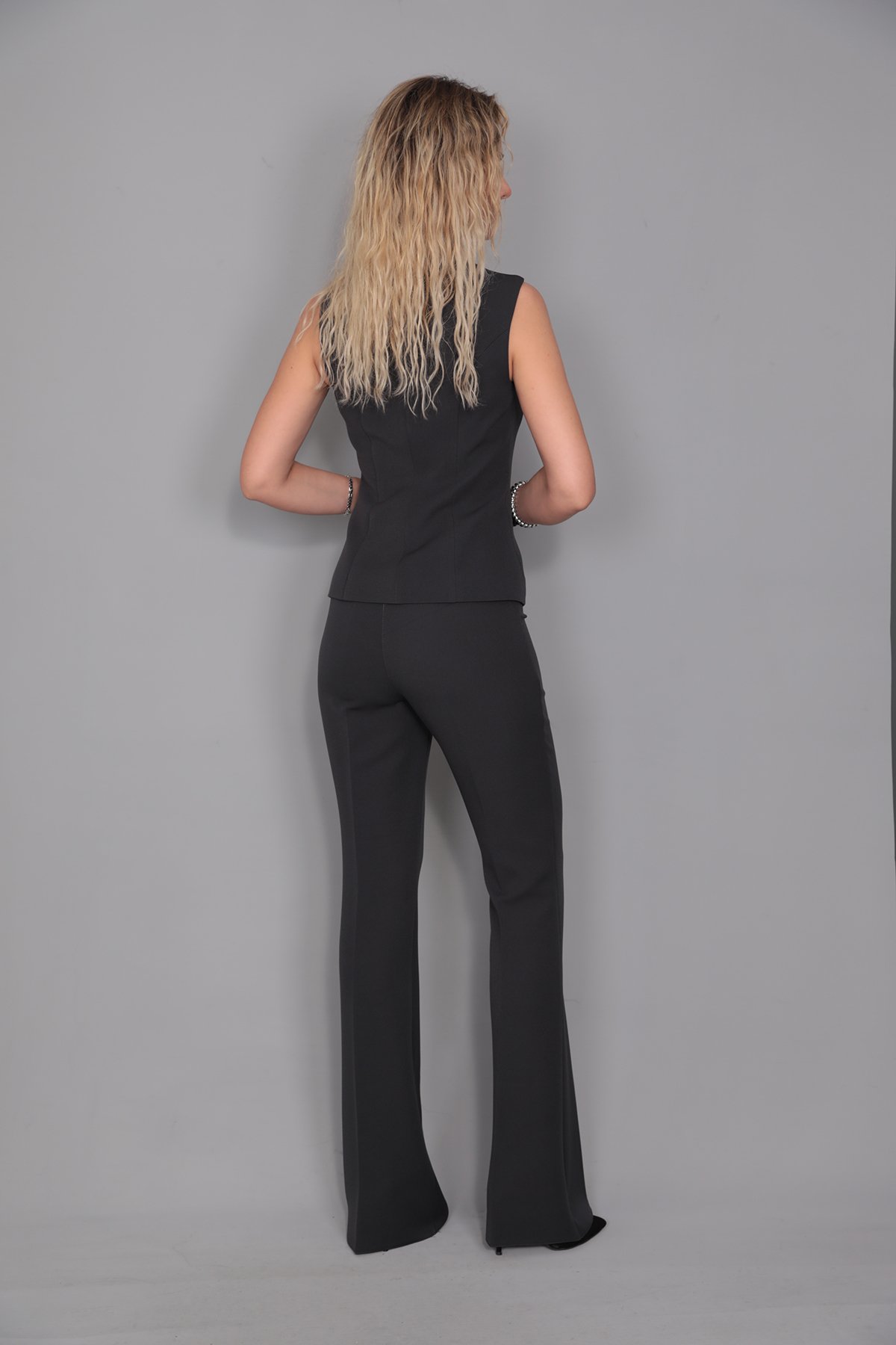 Boydan Düğmeli  Yelek & İspanyol  Paça Pantolon Takım-Füme Önder Özsoy 1511530 Takım Elbise