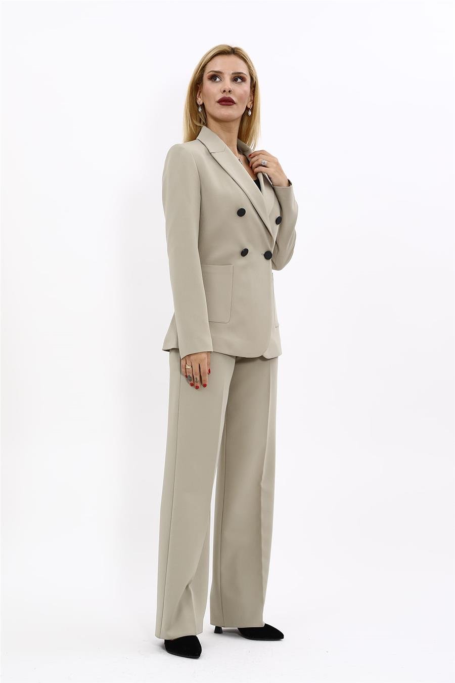 Cepli Şık Blazer Ceket &  Bol Paça Pantolon Kadın Takım Elbise-Bambu Önder Özsoy 1162520 Pantolon Ceket Takım