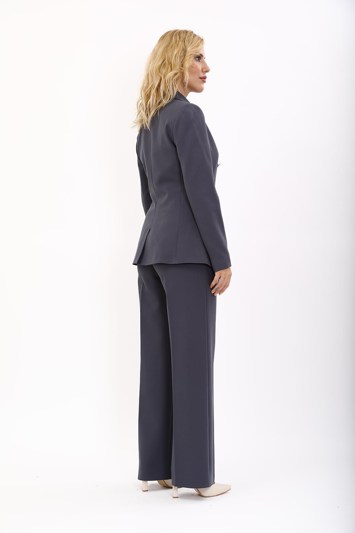 Cepli Şık Blazer Ceket &  Bol Paça Pantolon Kadın Takım Elbise-Füme Önder Özsoy 1162520 Pantolon Ceket Takım