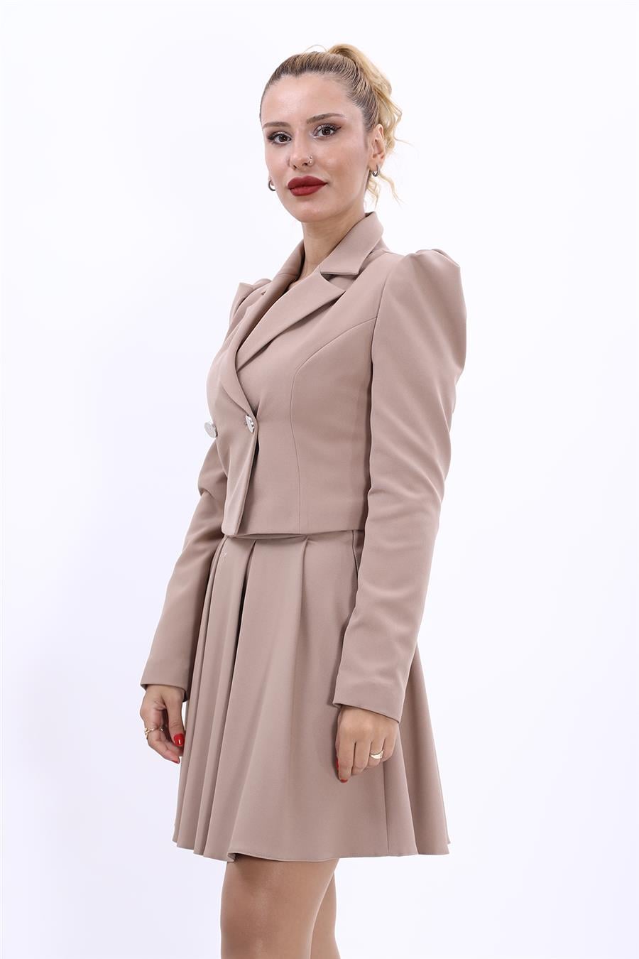 Erkek Yaka Drape Kollu Kısa Ceket-Taş Önder Özsoy 1057100 Drape Ceket