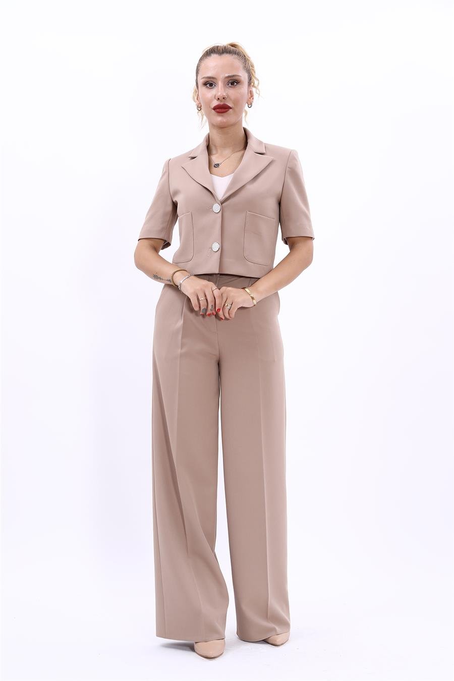Erkek Yaka Kısa Ceket &  Korsaj Kemer Palazzo Pantolon-Taş Önder Özsoy 1053522 Kısa Kollu Yakalı Mini Ceket & Yüksek Bel Bol Paça Pantolon Takım