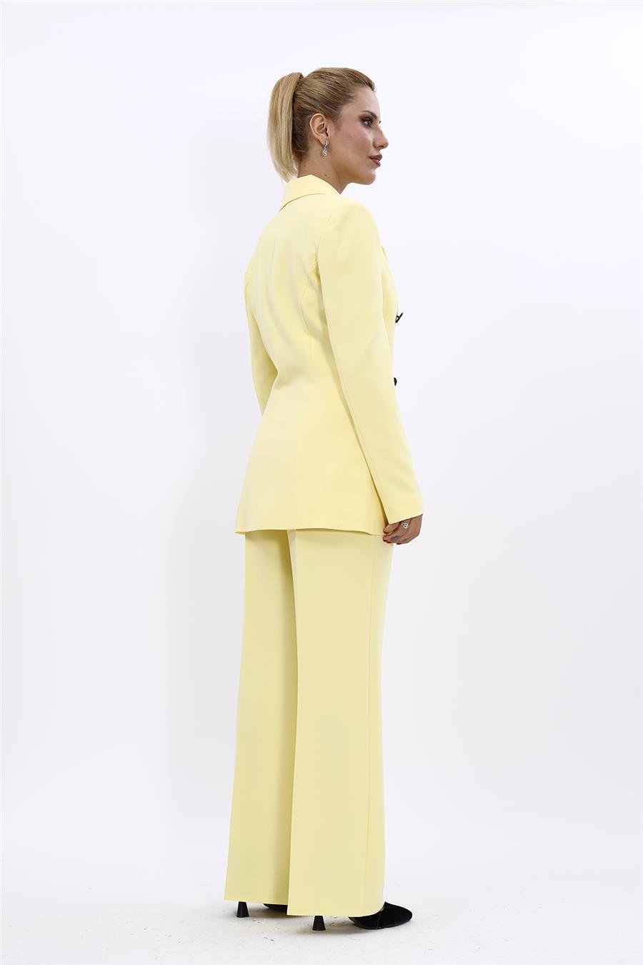 Erkek Yaka Kuruvaze Blazer Ceket & Bol Paça Pantolon-Sarı Önder Özsoy 1034520 Blazer Ceket & Bol Paça Pantolon Takım